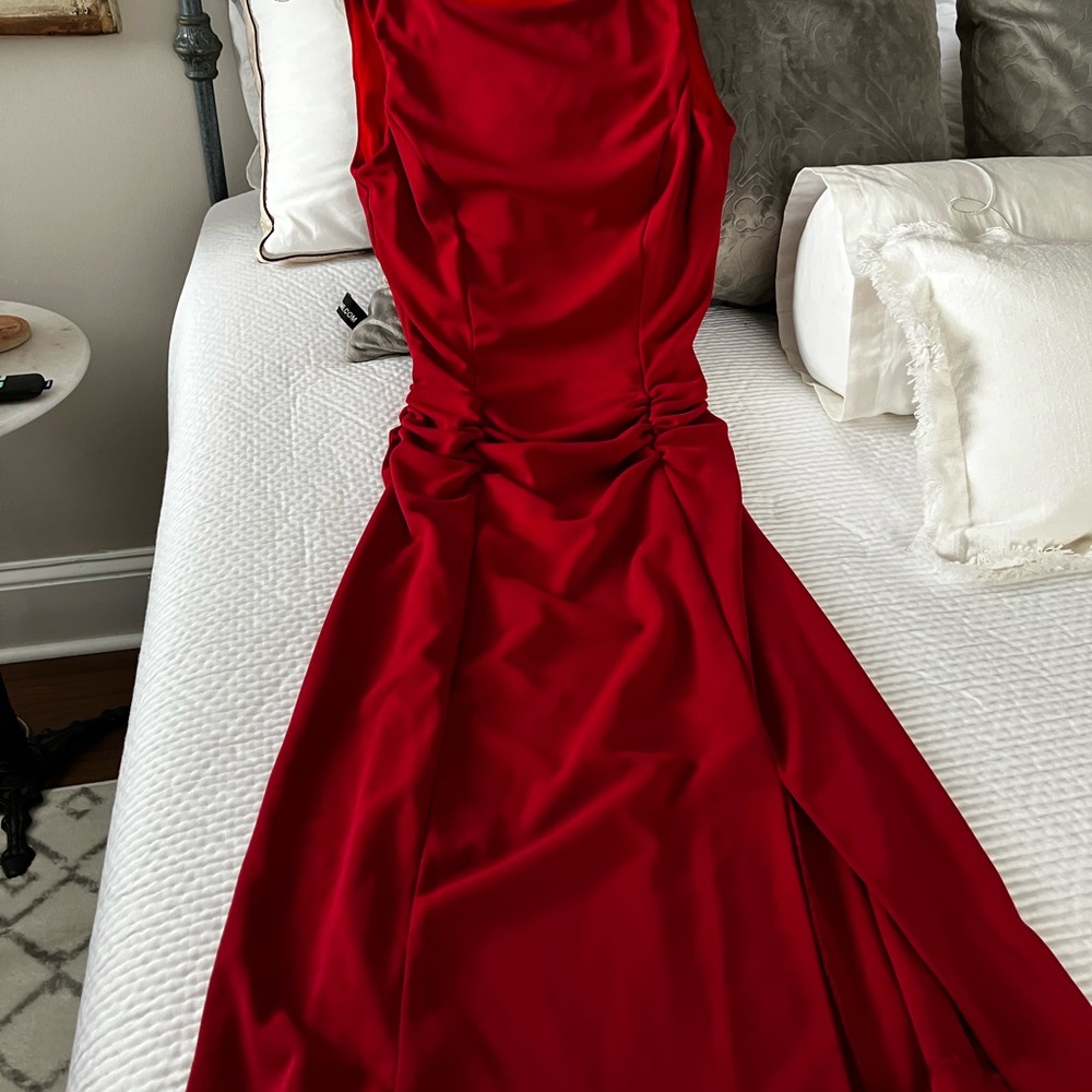 Nicole Miller Red Body Con Dress 👗 - Picture 3 of 8